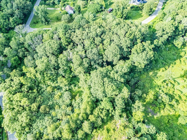 97 Blossom Dr, Pomfret, CT 06259