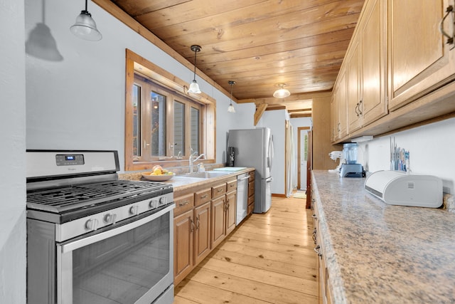21 Maple Ave, East Haddam, CT 06423 - photo 8