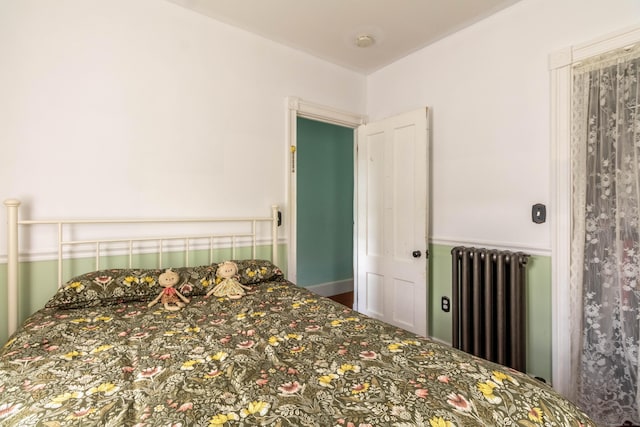 47 Silver St, Middletown, CT 06457 - bedroom featuring radiator