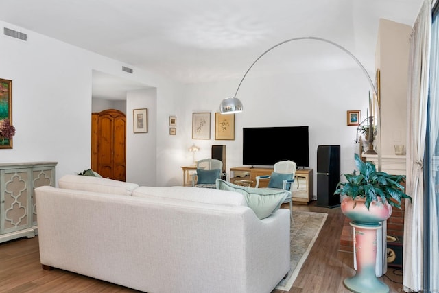 583 Heritage Vlg Unit A, Southbury, CT 06488 - living room with wood finished floors