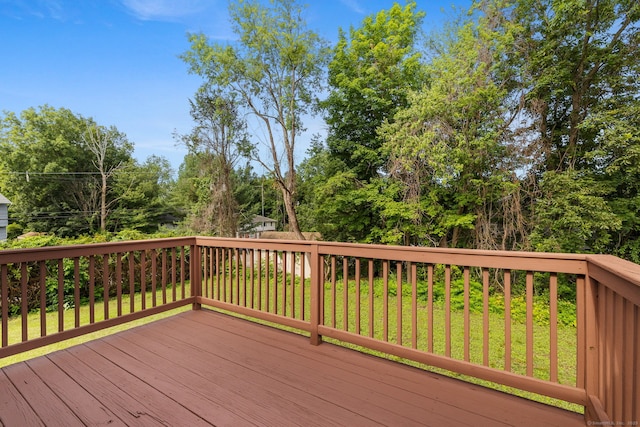 231 Lincolndale Dr, Waterbury, CT 06704 - deck with a lawn