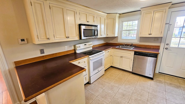35 Meadow Rd, Clinton, CT 06413 - photo 4