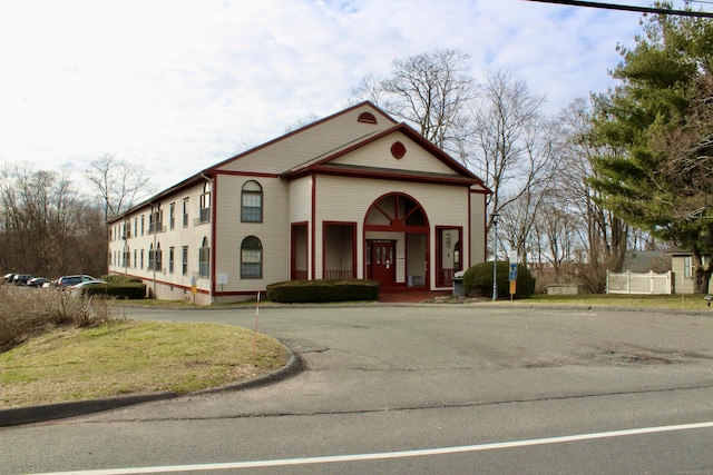 24 W Rd Apt 2, Ellington, CT 06029 - view of front facade featuring a porch