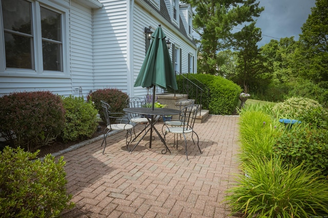 95 Holly Mar Hill Rd, North Branford, CT 06472 - view of patio featuring outdoor dining space