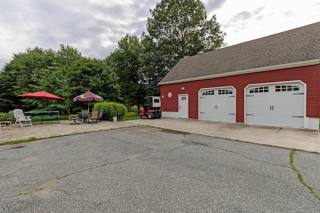 534 Norwich Ave, Colchester, CT 06415 - view of detached garage