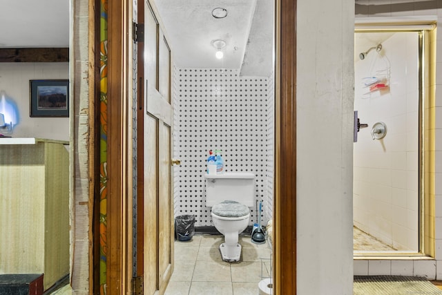 173 Euclid St W, Hartford, CT 06112 - bathroom featuring a shower stall and tile patterned floors