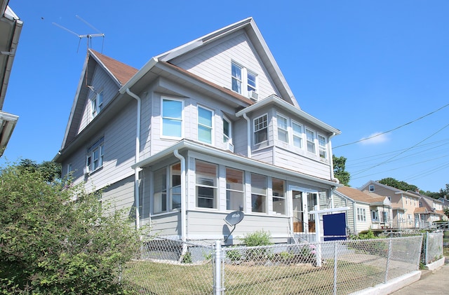 155 Summerfield Ave, Bridgeport, CT 06610 - photo 2