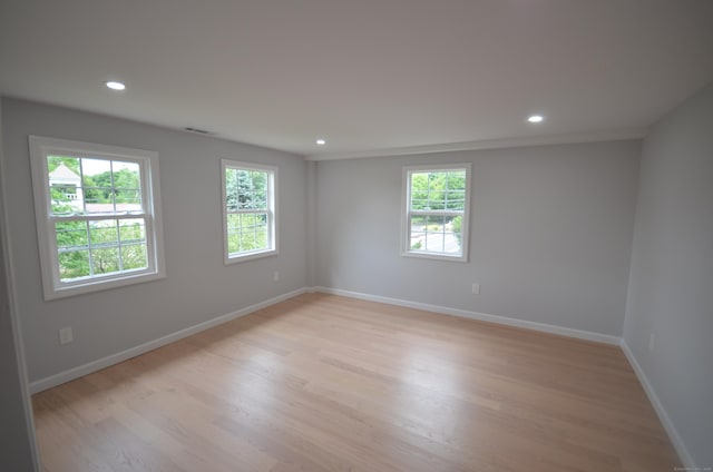 401 Unity Rd, Trumbull, CT 06611 - unfurnished room featuring light wood-style floors and recessed lighting