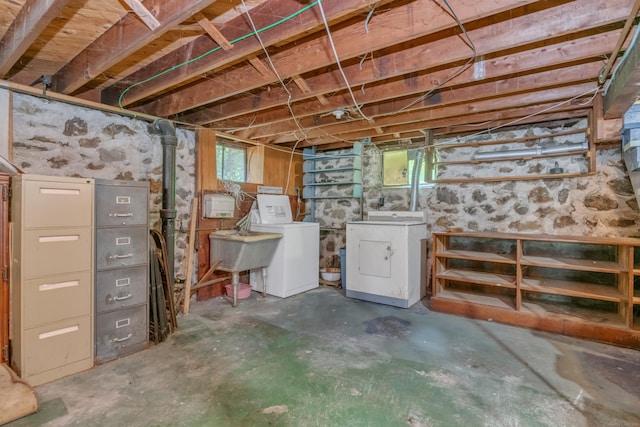 704 High St, Naugatuck, CT 06770 - photo 40
