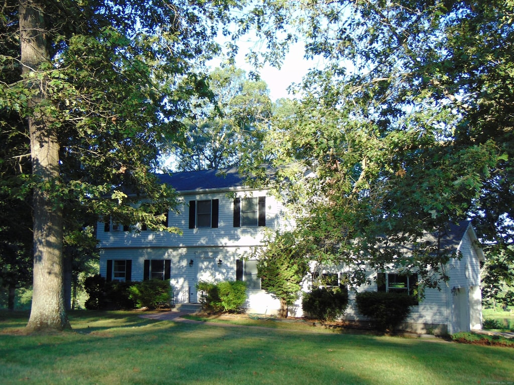 3 Acorn Dr, East Lyme, CT 06357 - photo 1