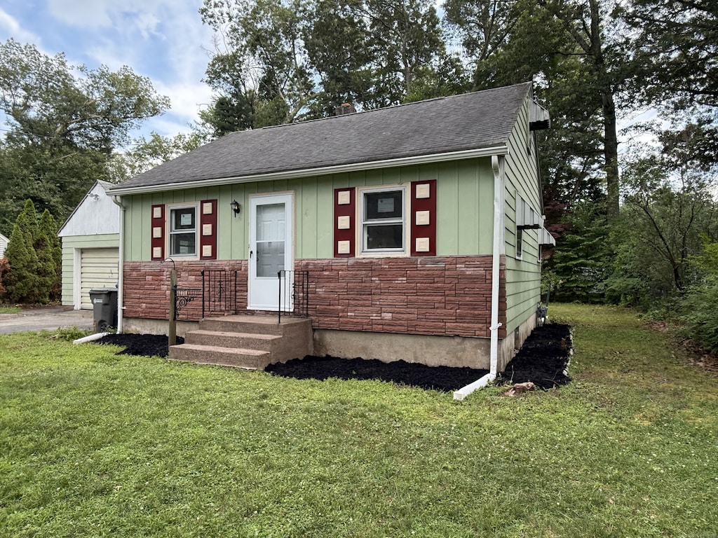 76 Devon Dr, Manchester, CT 06040 - photo 1