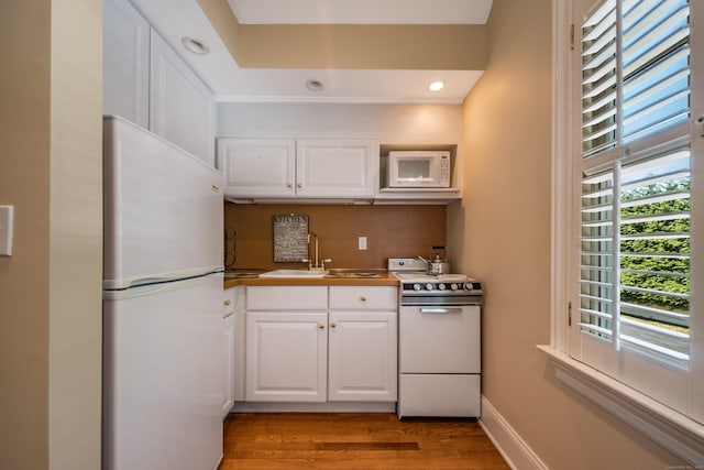 10 Middle Beach Rd W, Madison, CT 06443 - photo 38