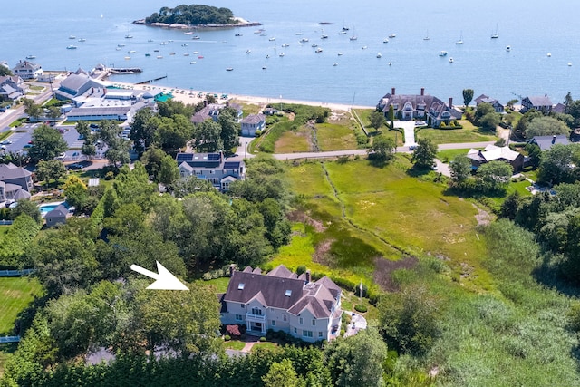 10 Middle Beach Rd W, Madison, CT 06443 - photo 1