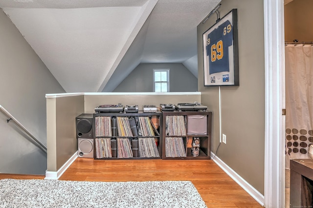 685 Quinnipiac Ave Unit 685, New Haven, CT 06513 - bonus room with wood finished floors and vaulted ceiling