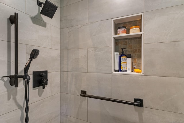 24 Claudia Ave, Brooklyn, CT 06234 - bathroom with tiled shower