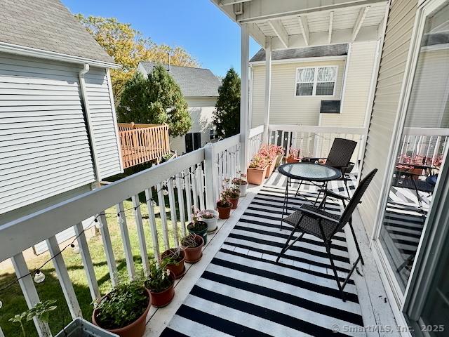 2390 State St Apt 7J, Hamden, CT 06517 - view of balcony