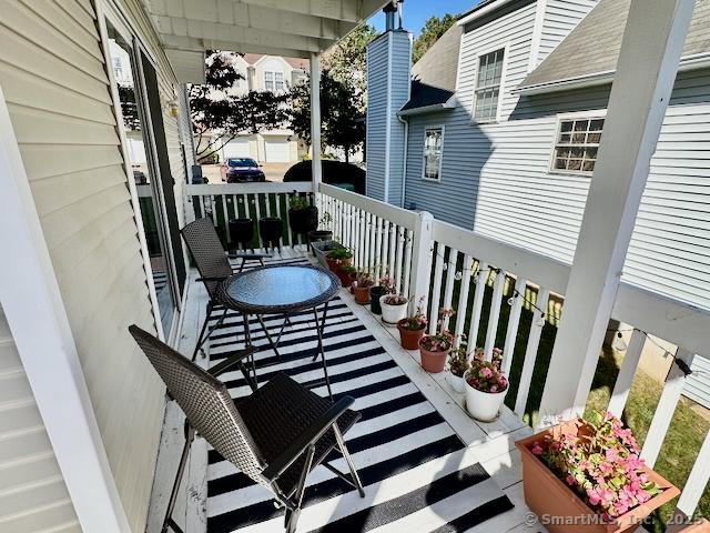 2390 State St Apt 7J, Hamden, CT 06517 - view of porch