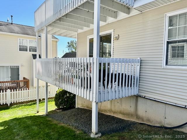 2390 State St Apt 7J, Hamden, CT 06517 - view of patio