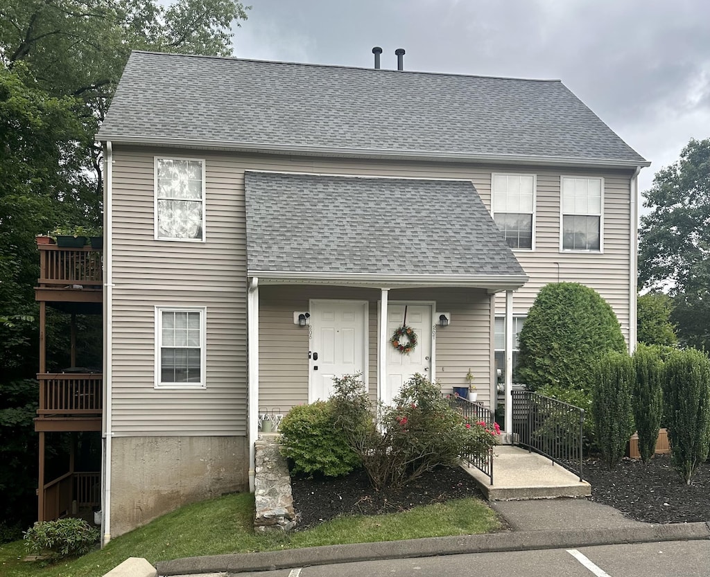 229 Branford Rd Unit 208, North Branford, CT 06471 - traditional-style house with roof with shingles