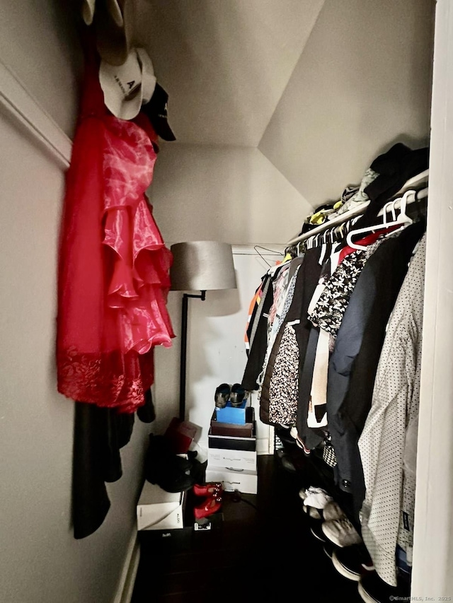 57 Houston St, New Haven, CT 06513 - view of spacious closet