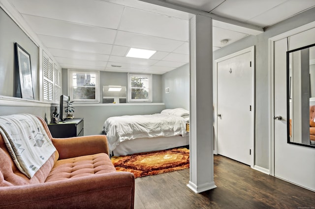 420 Newcomb Rd, North Kingston, Rhode Island, RI 02852 - bedroom featuring dark wood-style floors and baseboards