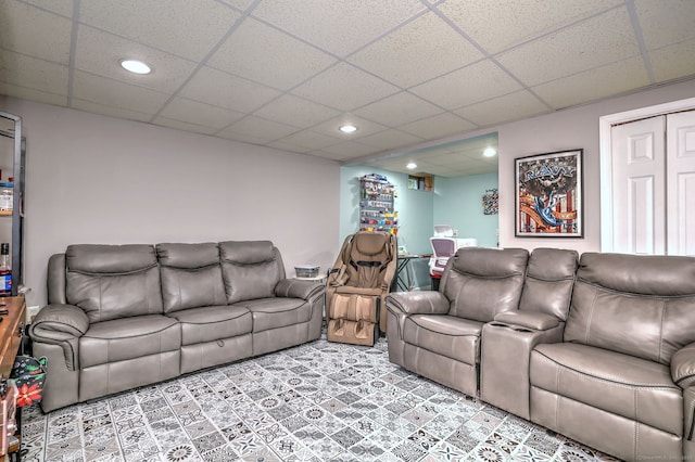 68 Benjamin Rd, East Haven, CT 06513 - living room with recessed lighting and a drop ceiling