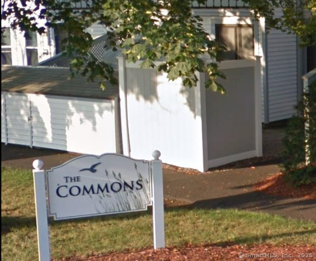 8 Hamre Ln Unit A, Branford, CT 06405 - view of community sign