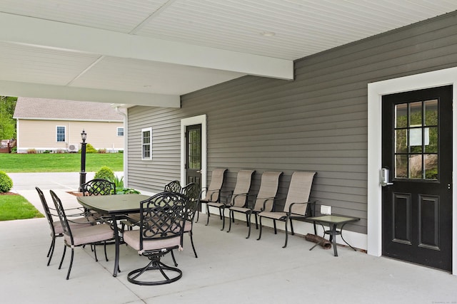 4 Skylark Ln Unit 4, Killingly, CT 06239 - view of patio with outdoor dining space