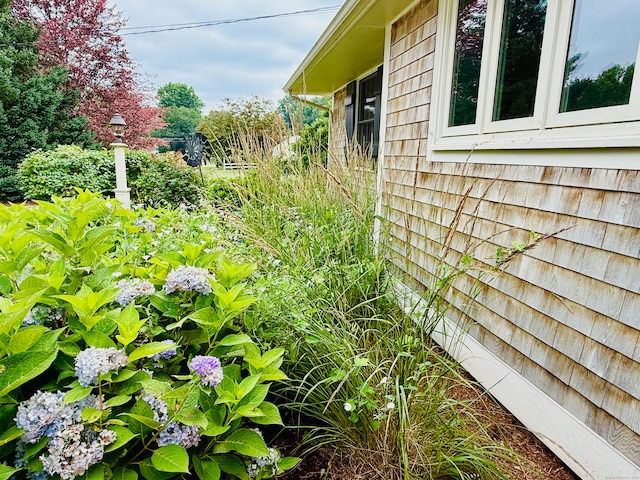 201 Robin Rd, Glastonbury, CT 06033 - photo 37