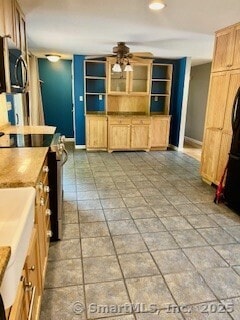 3 Sage Ln, East Granby, CT 06026