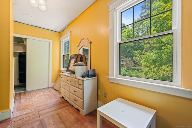 400 Norton Pkwy, New Haven, CT 06511 - corridor featuring light wood-style floors
