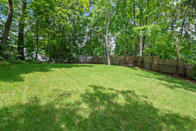 400 Norton Pkwy, New Haven, CT 06511 - view of yard