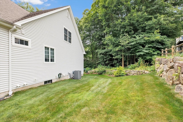 24 Windflower Ln, Shelton, CT 06484 - view of green lawn