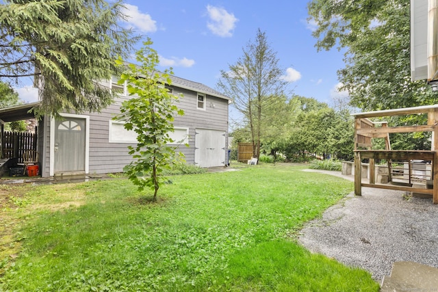 1276 N Ave, Stratford, CT 06614 - view of grassy yard with a wooden deck