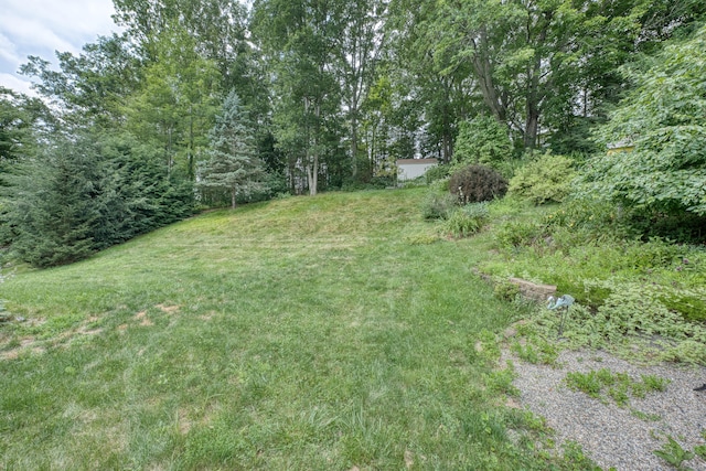 70 Crestwood Dr, Naugatuck, CT 06770 - photo 7