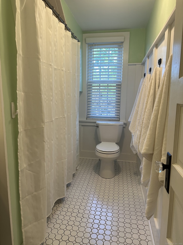 6 Fairview Ave, Wallingford, CT 06492 - full bathroom with toilet