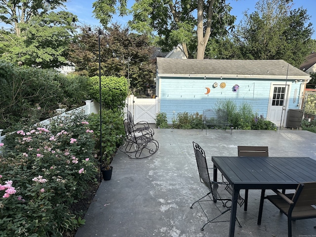 6 Fairview Ave, Wallingford, CT 06492 - view of patio / terrace featuring outdoor dining area and a gate