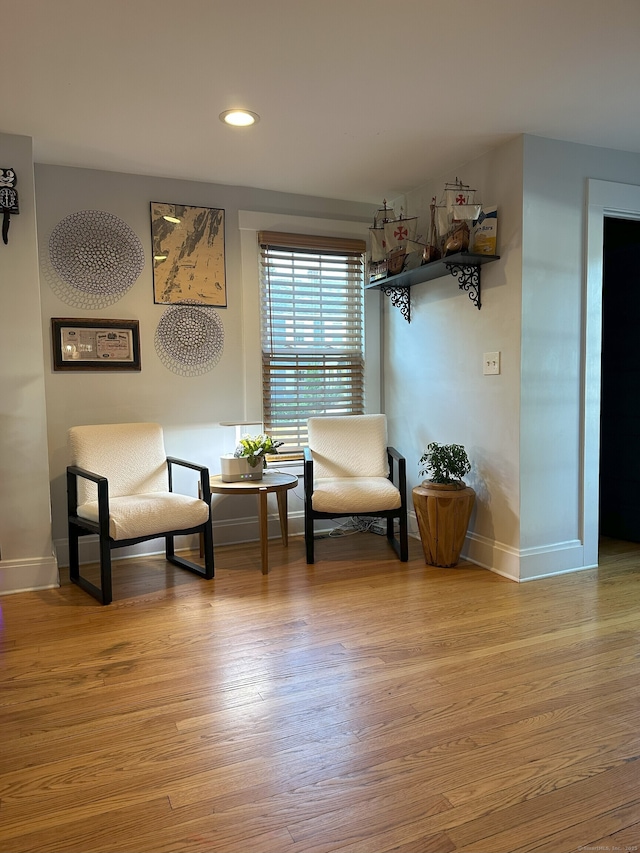 6 Fairview Ave, Wallingford, CT 06492 - sitting room with wood finished floors and recessed lighting