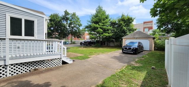 108 School St, Hamden, CT 06518 - view of yard featuring a detached garage