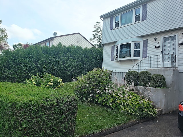 5 Whitman St, New Britain, CT 06051 - photo 2