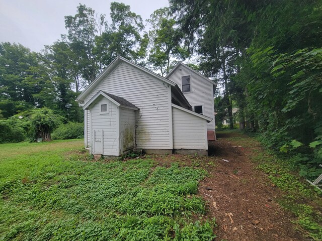 44 Wells Rd, Granby, CT 06035 - photo 3