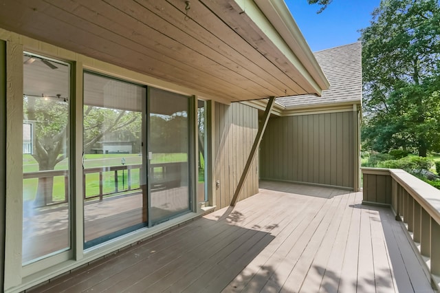 194 Bayfield Ln Unit A, Stratford, CT 06614 - view of wooden deck