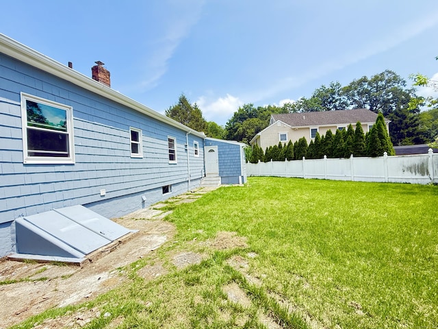 10 Meadowpark Ave W, Stamford, CT 06905 - view of yard with entry steps