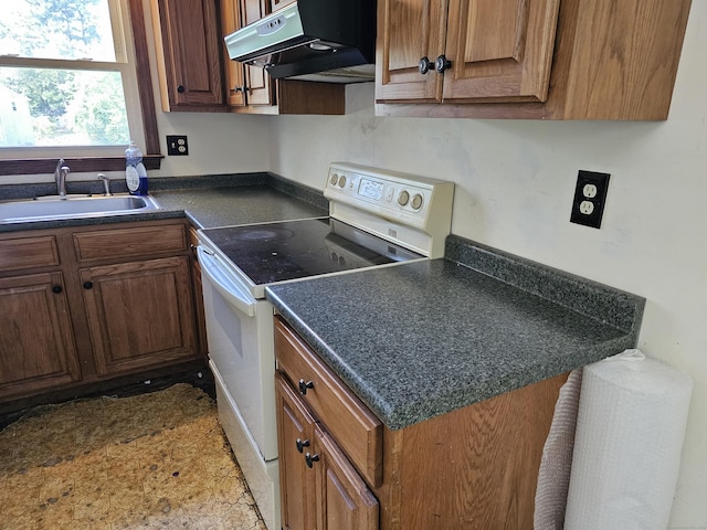 18 Sandra Dr, Bloomfield, CT 06002 - photo 12