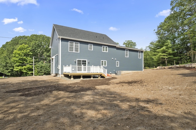 61 N Woods Rd, Hamden, CT 06518 - rear view of property featuring a wooden deck and roof with shingles