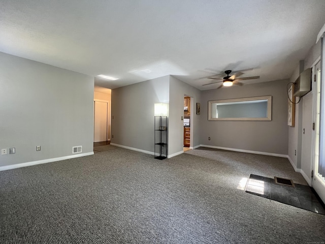 280 Gardner Ave Unit D4, New London, CT 06320 - unfurnished living room with ceiling fan and carpet