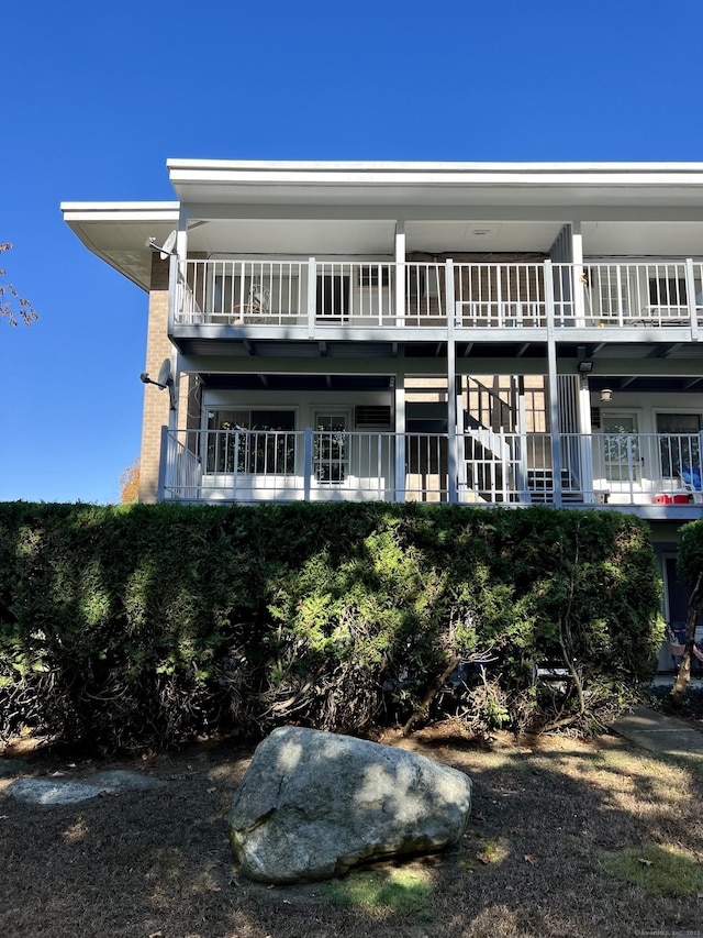 280 Gardner Ave Unit D4, New London, CT 06320 - view of front of house with a balcony