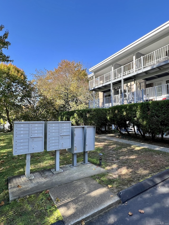 280 Gardner Ave Unit D4, New London, CT 06320 - view of home's community with mail area