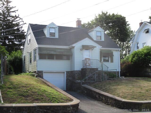 328 Curtis St, Meriden, CT 06450 - photo 1