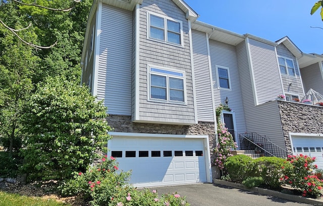 46 Stetson Pl Unit 46, Danbury, CT 06811 - photo 1